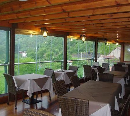 Hostal Monte Rio Hotel Trescares Luaran gambar